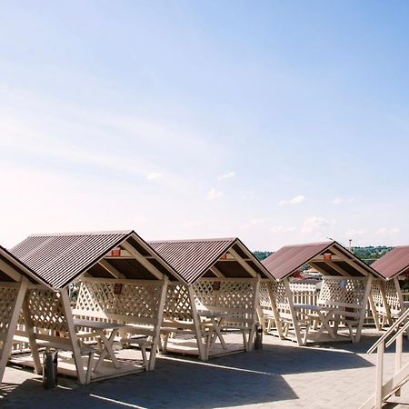 Panorama Hotell Solotvyno Eksteriør bilde