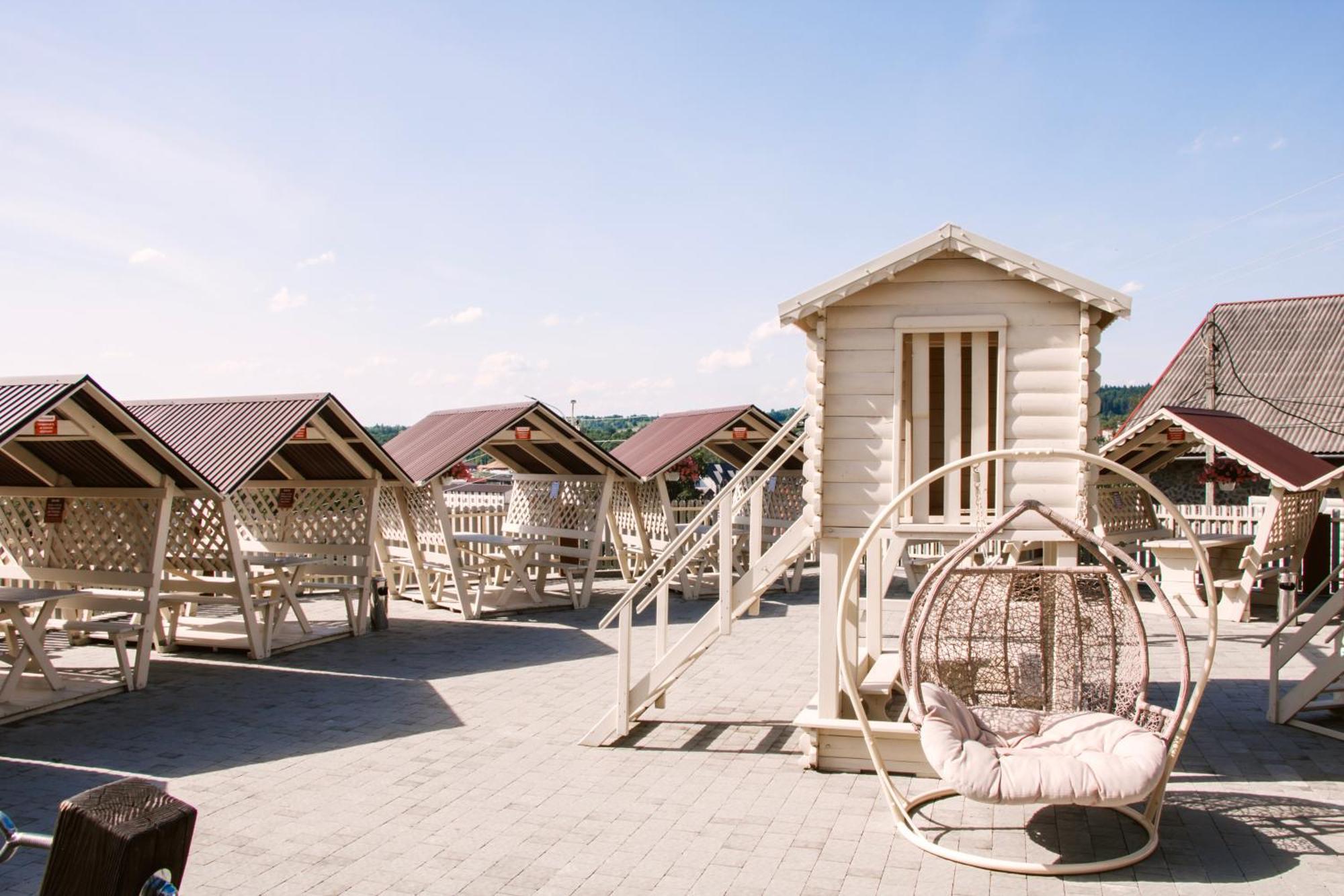 Panorama Hotell Solotvyno Eksteriør bilde